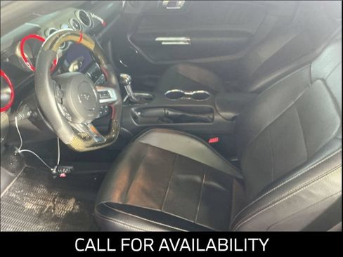 Used 2020 Ford Mustang GT Premium w/ GT Performance Package RWD image 8