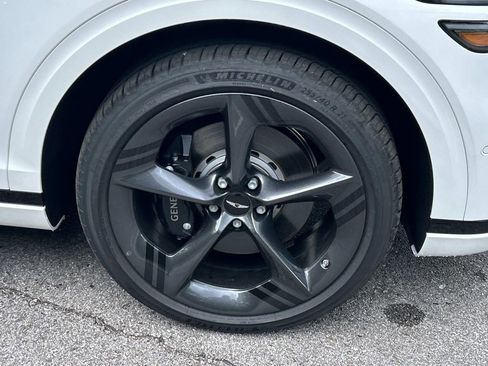 New 2026 Genesis GV70 2.5T Sport Prestige AWD/4WD image 9