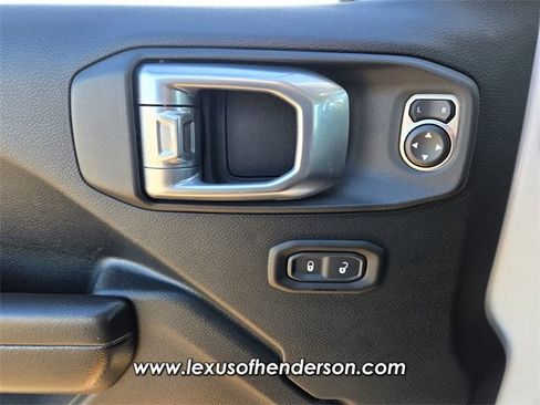 Used 2021 Jeep Wrangler Unlimited Sport image 19