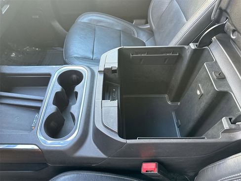 Used 2020 GMC Sierra 1500 SLT w/ SLT Premium Plus Package image 24