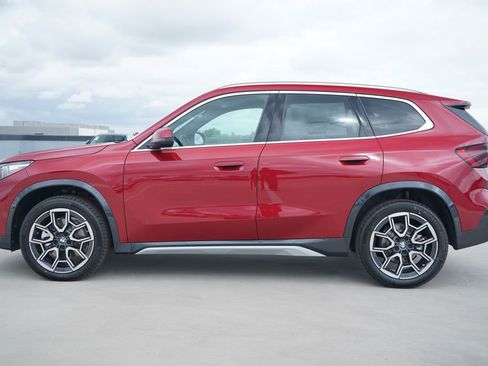 New 2026 BMW X1 xDrive28i w/ Convenience Package AWD/4WD image 4