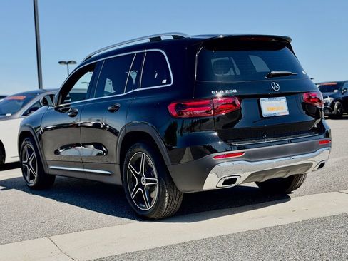 Certified 2026 Mercedes-Benz GLB 250 image 10