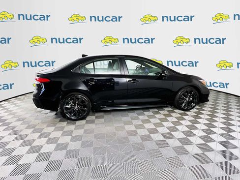 Used 2024 Toyota Corolla SE image 8