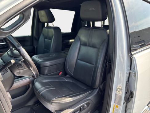 Used 2022 Chevrolet Silverado 2500 High Country AWD/4WD image 28