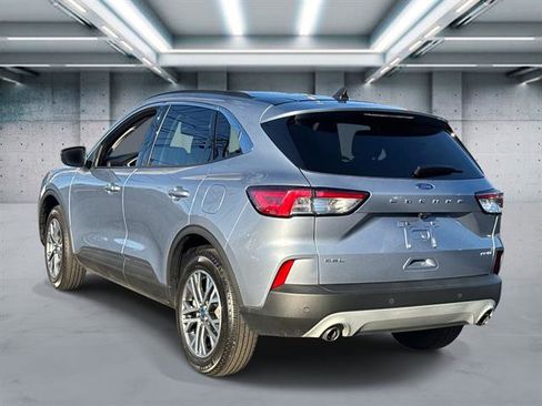 Used 2022 Ford Escape SEL image 5