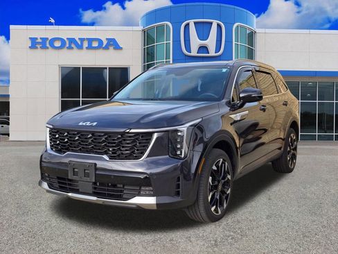 Used 2025 Kia Sorento EX w/ Panoramic Sunroof Package image 20