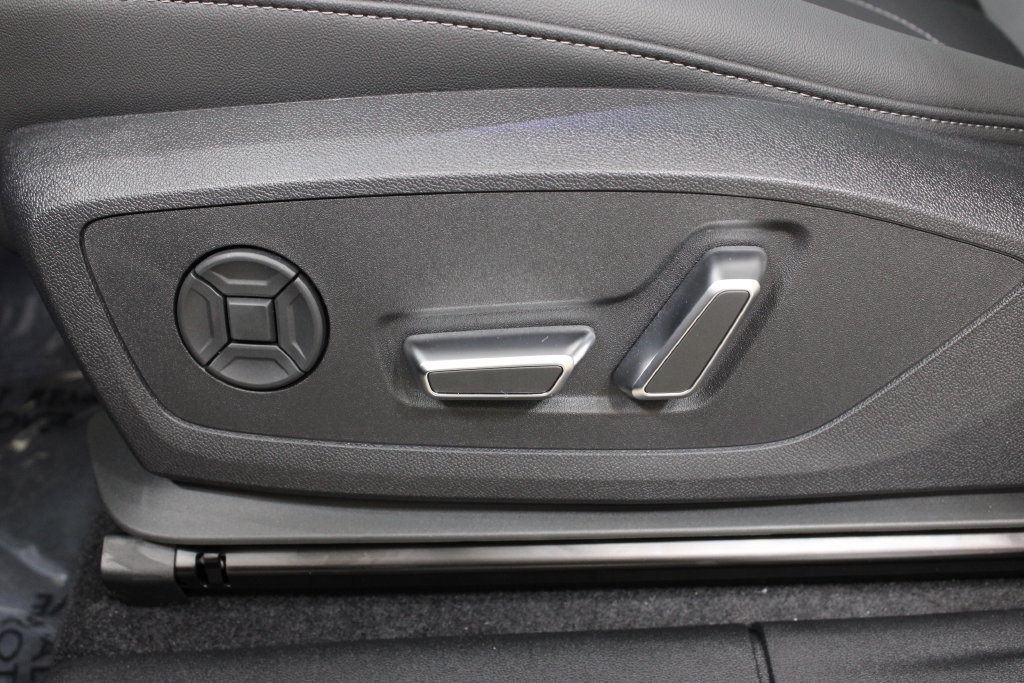 New 2026 Audi Q3 quattro 2.0T AWD/4WD image 20