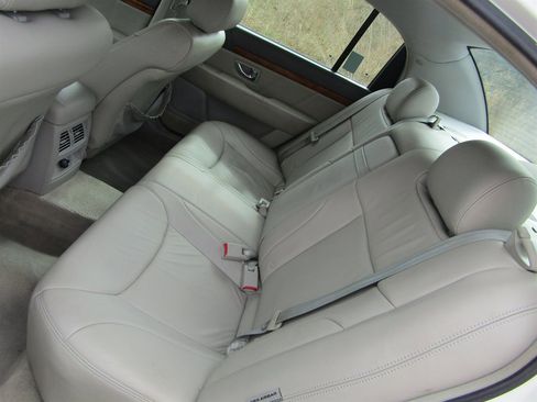 Used 2006 Kia Amanti image 7