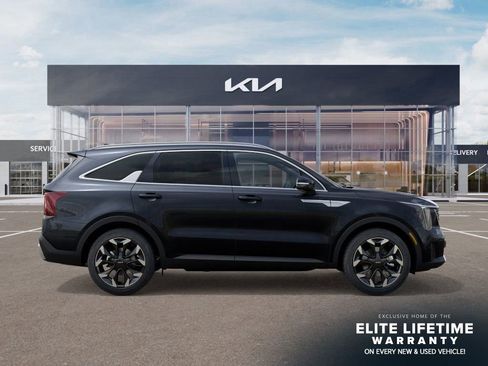 New 2026 Kia Sorento EX w/ EX Premium Package FWD image 8