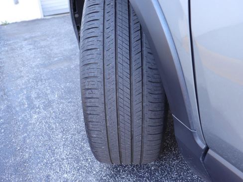 Used 2023 Buick Encore GX Essence w/ Experience Buick Package image 39