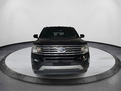 Used 2019 Ford Expedition Max XLT image 2