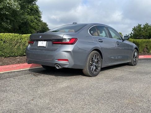 Used 2026 BMW 330i xDrive Sedan AWD/4WD image 3