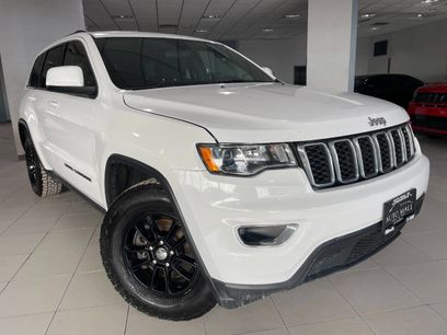 Used 2019 Jeep Grand Cherokee Laredo