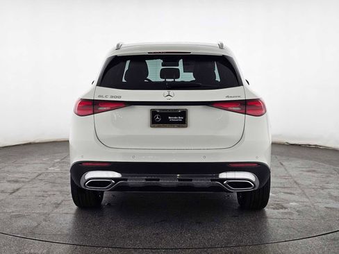 New 2026 Mercedes-Benz GLC 300 4MATIC image 5