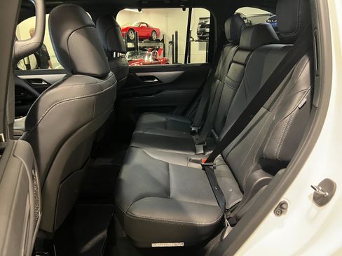 Used 2024 Lexus LX 600 F Sport AWD/4WD image 29