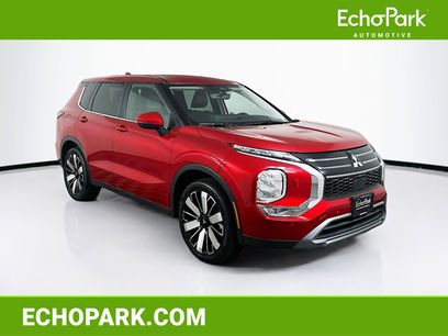 Used 2025 Mitsubishi Outlander SE