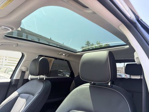 Certified 2023 Hyundai Ioniq 5 Limited AWD/4WD image 16