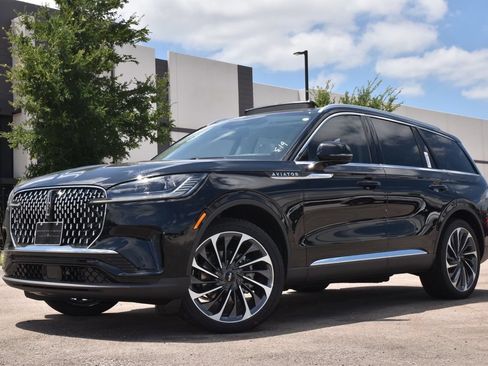 New 2026 Lincoln Aviator Reserve AWD/4WD image 1