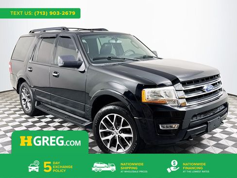 Used 2017 Ford Expedition XLT w/ Equipment Group 202A AWD/4WD image 1