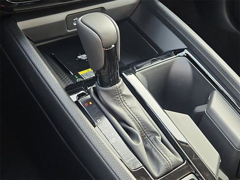 New 2025 Honda Accord EX-L image 18