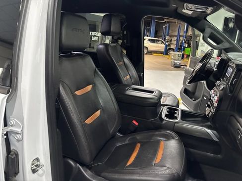 Certified 2020 GMC Sierra 2500 AT4 w/ AT4 Premium Package AWD/4WD image 43