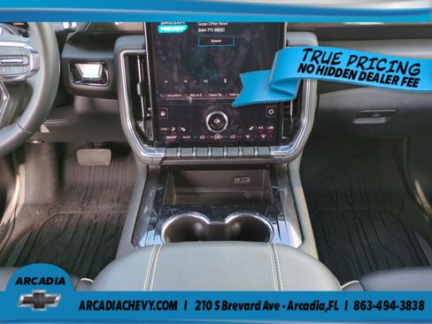 Used 2025 GMC Yukon Elevation AWD/4WD image 20