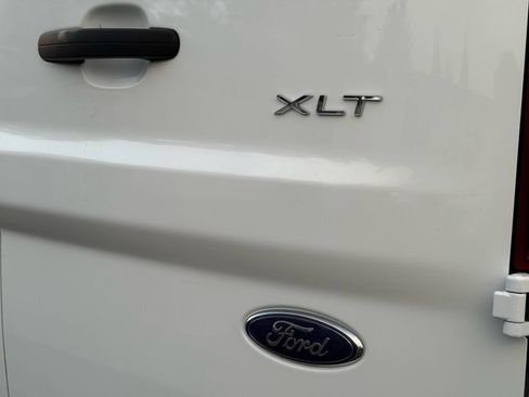 Used 2022 Ford Transit Connect XLT FWD image 36