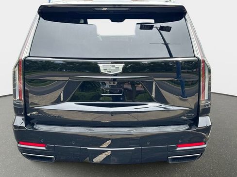 New 2026 Cadillac Escalade Platinum Sport w/ LPO, ONYX Package AWD/4WD image 6