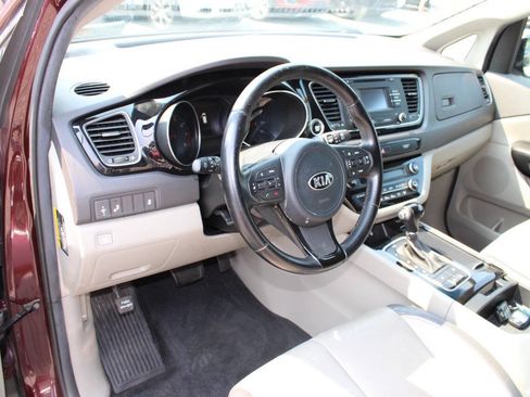Used 2015 Kia Sedona EX w/ EX Premium Plus Package FWD image 13