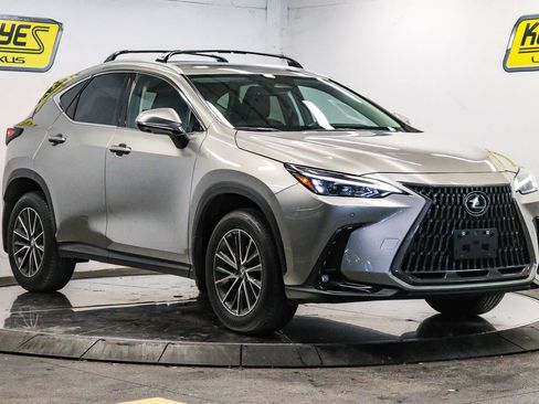 Used 2025 Lexus NX 350 AWD w/ Premium Package image 5