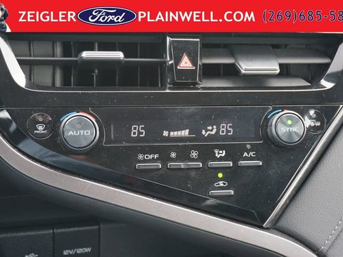 Used 2024 Toyota Camry LE FWD image 19