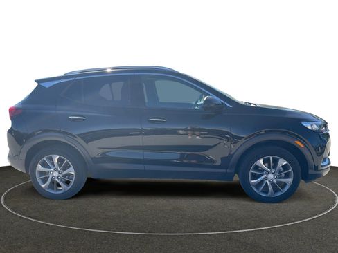 Used 2022 Buick Encore GX Essence w/ Advanced Technology Package image 7