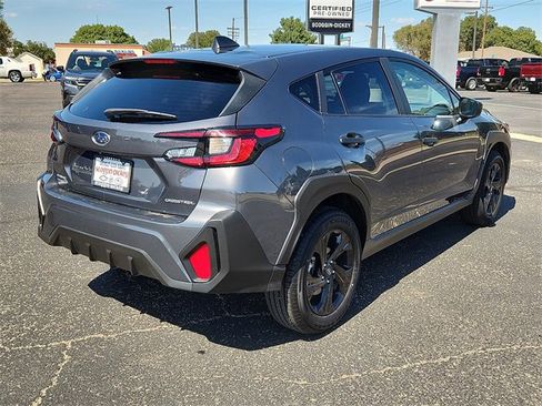 Used 2024 Subaru Crosstrek 2.0i image 4