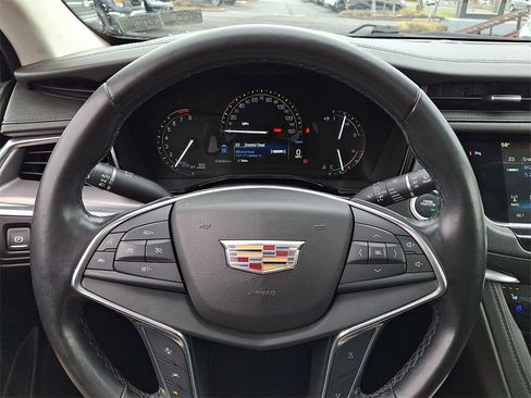 Certified 2019 Cadillac XT5 Premium Luxury image 20