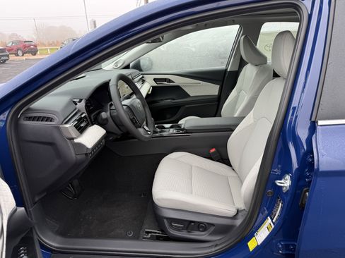 New 2026 Toyota Camry XLE w/ Premium Plus Package image 9