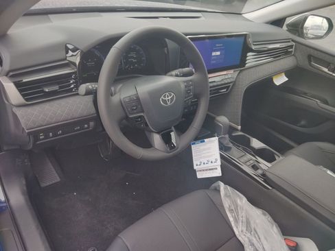 New 2026 Toyota Camry XLE image 6