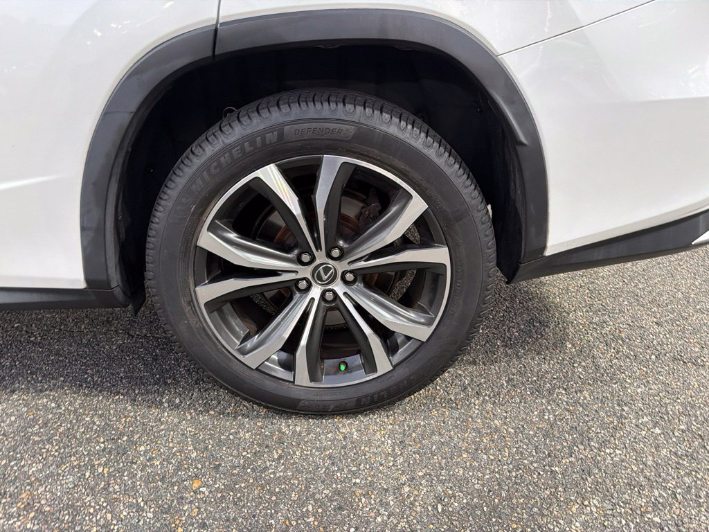 Used 2020 Lexus RX 350L Premium w/ Premium Package AWD/4WD image 22