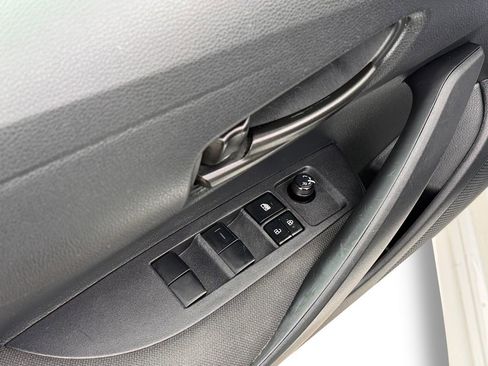 Used 2024 Toyota Corolla LE image 17