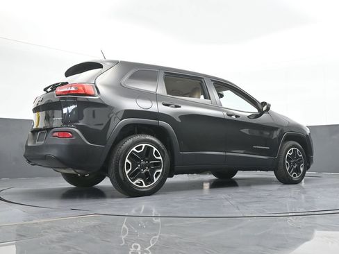 Used 2016 Jeep Cherokee Sport AWD/4WD image 54