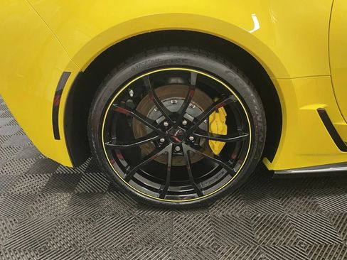 Used 2017 Chevrolet Corvette Grand Sport RWD image 21