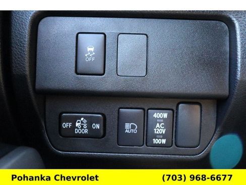 Used 2023 Toyota Tacoma TRD Off-Road image 16