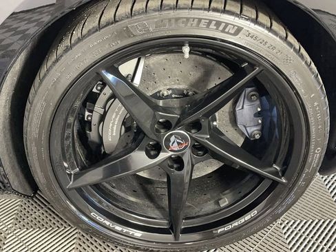 New 2025 Chevrolet Corvette E-Ray w/ ZER Performance Package image 32