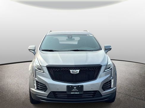 New 2026 Cadillac XT5 Luxury w/ LPO, ONYX Package FWD image 6
