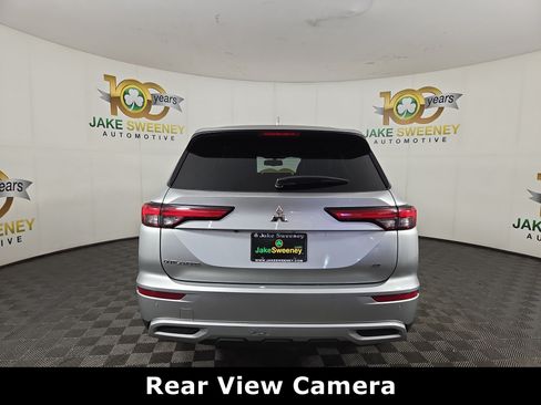 Used 2024 Mitsubishi Outlander FWD image 7