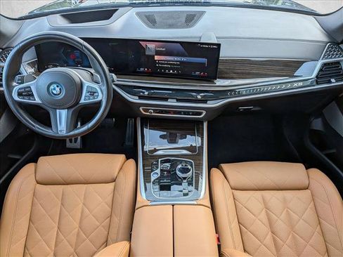 Used 2024 BMW X5 xDrive50e w/ Executive Package AWD/4WD image 14