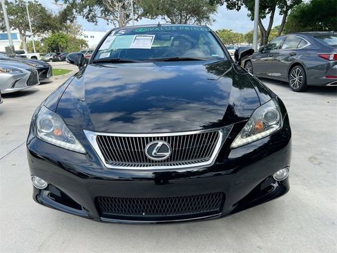 Used 2015 Lexus IS 250C image 2