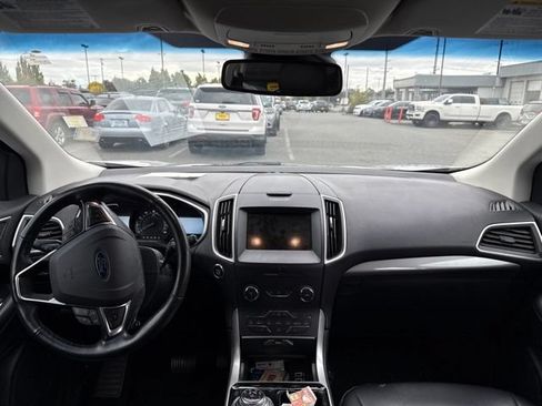 Used 2019 Ford Edge SEL w/ Equipment Group 201A AWD/4WD image 15
