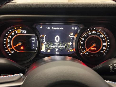 New 2026 Jeep Wrangler Unlimited Sport w/ Dual Top Group AWD/4WD image 20