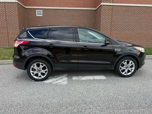 Used 2013 Ford Escape SEL image 17