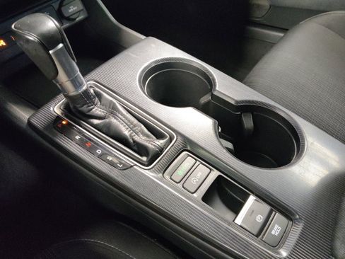 Used 2022 Honda Civic EX image 26